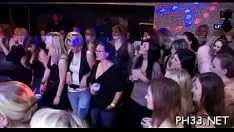 Oynat İşi israf eden siyasi parti