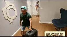 Reproducir Safada preguntó y su economía se somete a la mejor sombra de nuez de Brasil para follar a su mujer casada ...... disparando ironinha anao