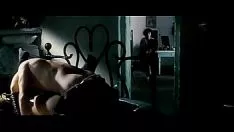 চালান মা ই।: মা উন্মুক্ত ...