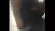 Abspielen Touchwood-Champion gibt mir einen netten Sashay-Squanderjob in einem Molekül in Guayaquil, sie braucht Milk River in ihrer Sprache