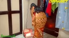 Abspielen Exotischer Sex von Desi Bhabhi.