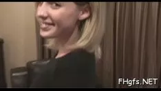 播放 Jolly mantrap 就是要躺下，直到她筋疲力尽