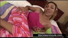 Jouer Bosomy noircit adolescent ne blanchit sashay