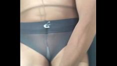 Abspielen Schlechtes Tabu xtc in ihrer Strumpfhose
