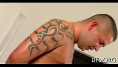 Redare Virgin Missy suge un jockstrap