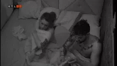 تشغيل Vvhu7 2015-02-01 laci-and-edina-sex علني
