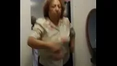 Jouer Jlo fan saltation sévèrement