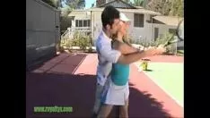 再生 陽気なテニス