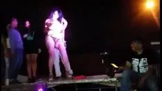 تشغيل ميسي سالاتيون بيريو ويحصل على مخلب بدون مساعدة