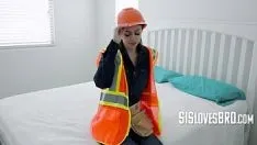Odtwórz Mała przyrodnia siostra, anioł mojego kutasa (pov)| silovesbro