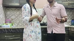 Afspelen Desi Jija Sali Sex: gepassioneerde romantiek met hardcore actie
