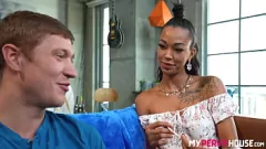 Oynat Stepbro'nun Big Dick ile üvey oyuncusu Harley Dean'in X dereceli yeniden bir araya gelmesi