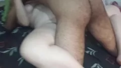 Jouer BBC Lover humilie le mari en trio de Hotwife