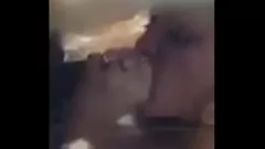 Reproducir Milf engañado es atrapado con la cabeza increíble y el sexo de Doggystyle