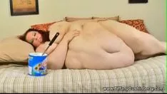 再生 Ssbbw豚がaggrandizeを食い物にする-zasimulates.com