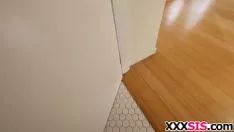 Reproduzir Kara artificial na sapatilha treadbros