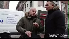 Jouer Cuss donne son voyage à Amsterdam